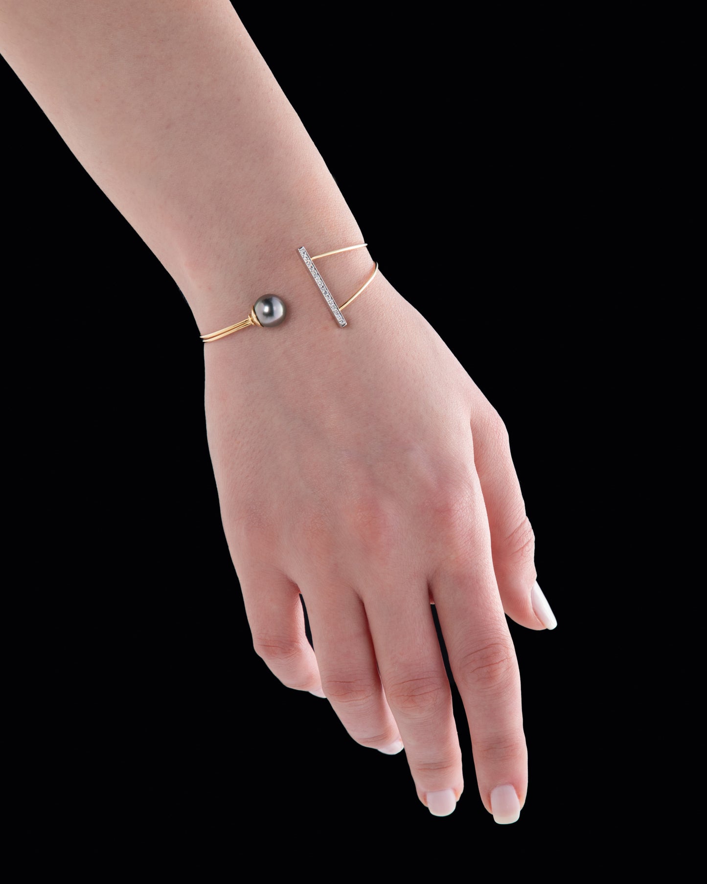 Pearl and Diamonds Cuff Bracelet