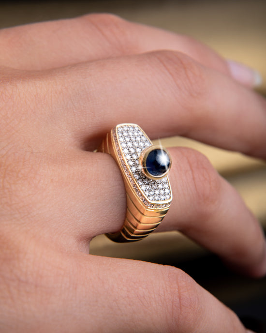 Dangling Sapphire Ring