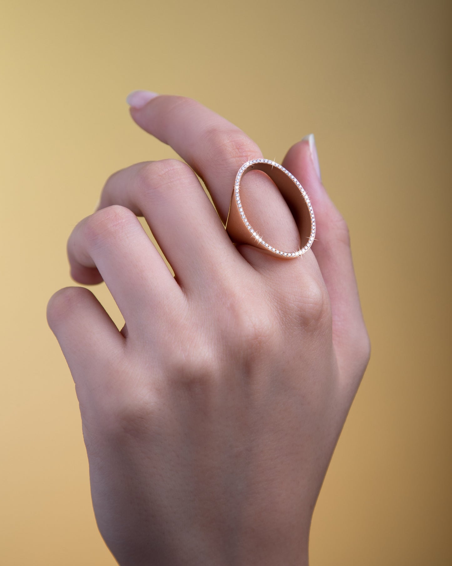 Oval Ring