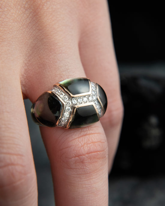 Mother of pearl and Diamonds Ring